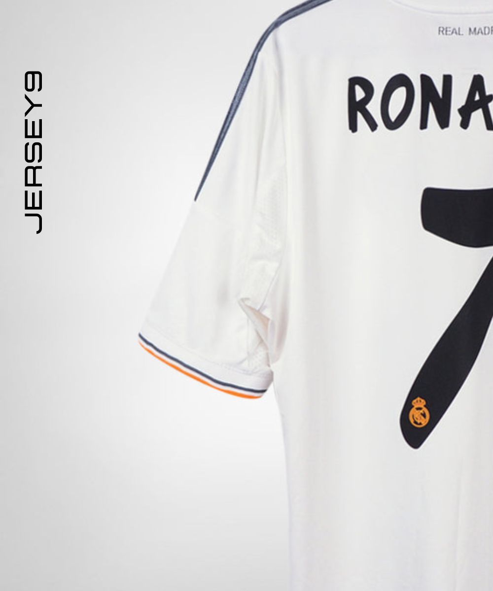 Real Madrid Cristiano Ronaldo Home jersey 2013-2014 - Image 4